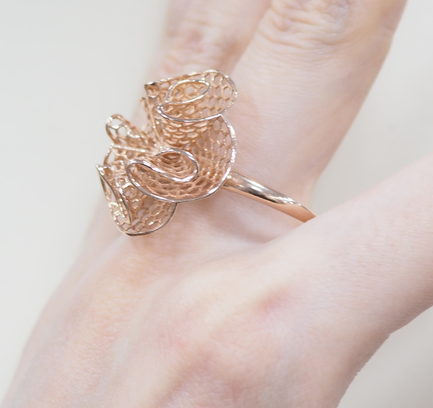 Серебряное кольцо 925 пробы; Коллекция "Ажур";